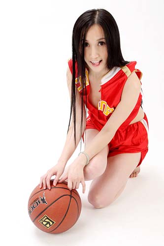 最新做性感篮球宝贝的CEO美女壁纸