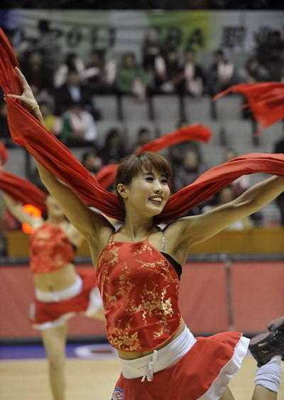 高清篮球宝贝贺新春图册