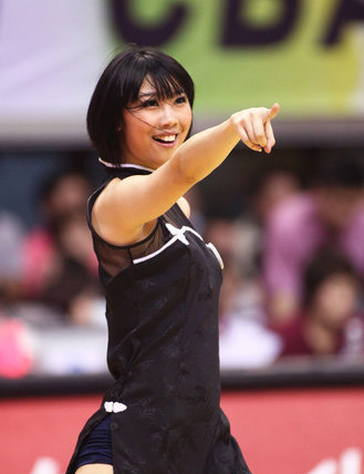 最全CBA甜美篮球宝贝助威赛场壁纸