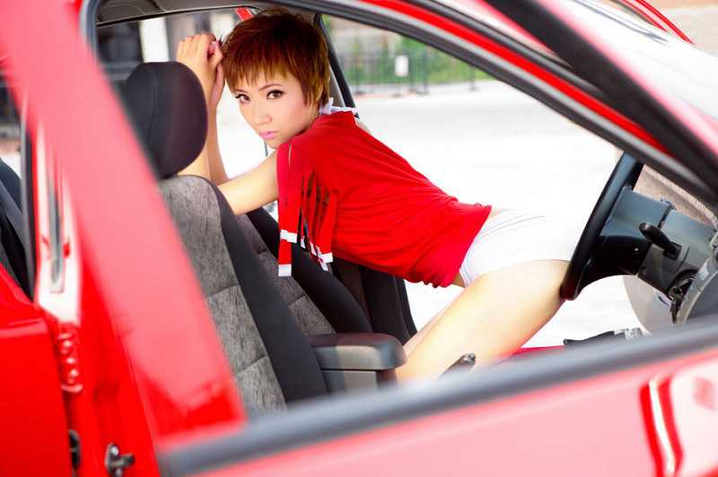 高清足球宝贝韩媛媛,车内大秀诱人大长腿图集