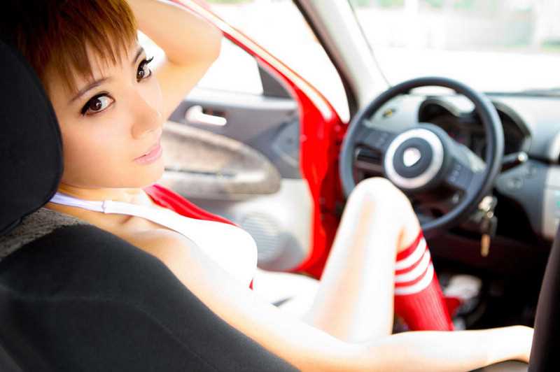 高清足球宝贝韩媛媛,车内大秀诱人大长腿图集