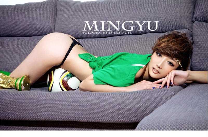 最全国安足球宝贝性感秀火爆身材壁纸