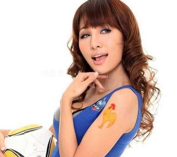 高清美女性感宝贝各为其主,大胸翘臀争芳斗艳_图集