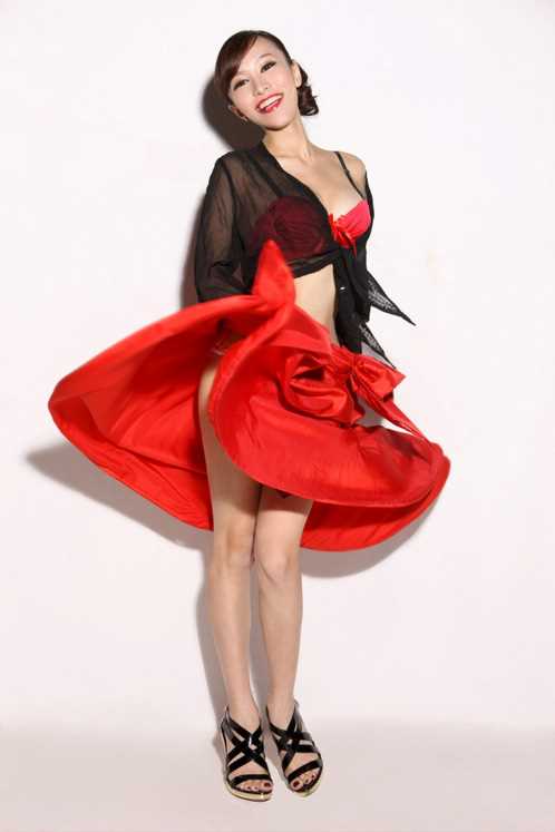 最全中国名模性感演绎,她们诠释32强民族风情_壁纸