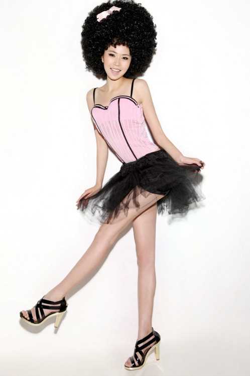 最全中国名模性感演绎,她们诠释32强民族风情_壁纸