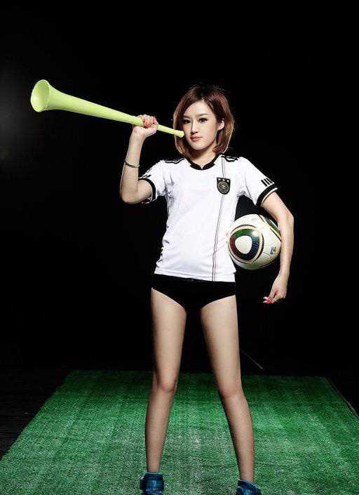 精选超女性感吹呜呜祖拉,秀玉腿露小蛮腰_图册