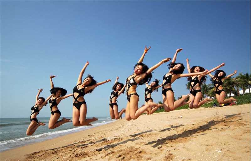 高清亚运沙排宝贝三亚海滩,蓝天碧水秀迷人身段_图册