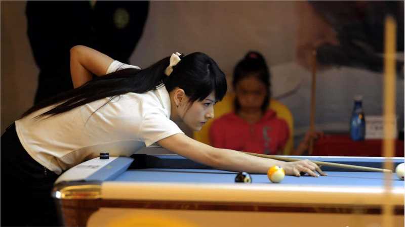 高清美女球手何心如惊艳亮相图集