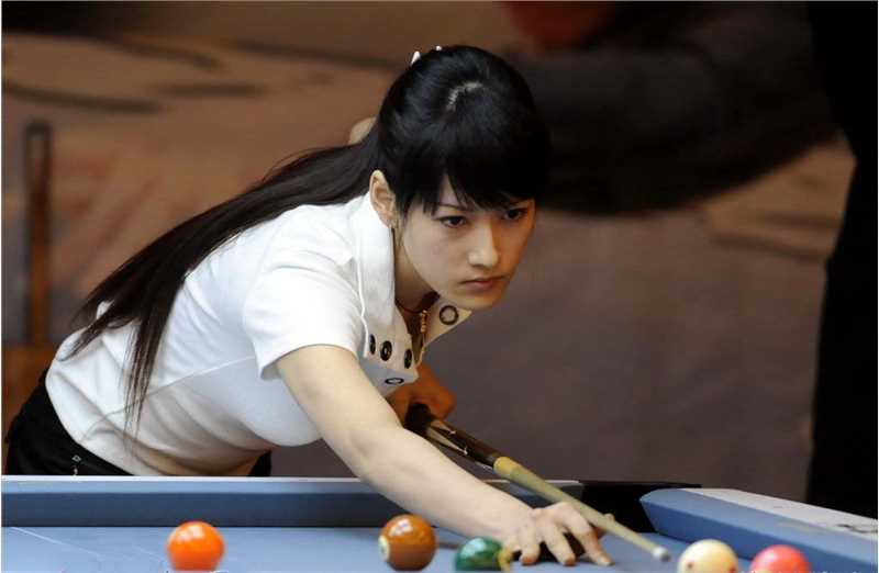 高清美女球手何心如惊艳亮相图集