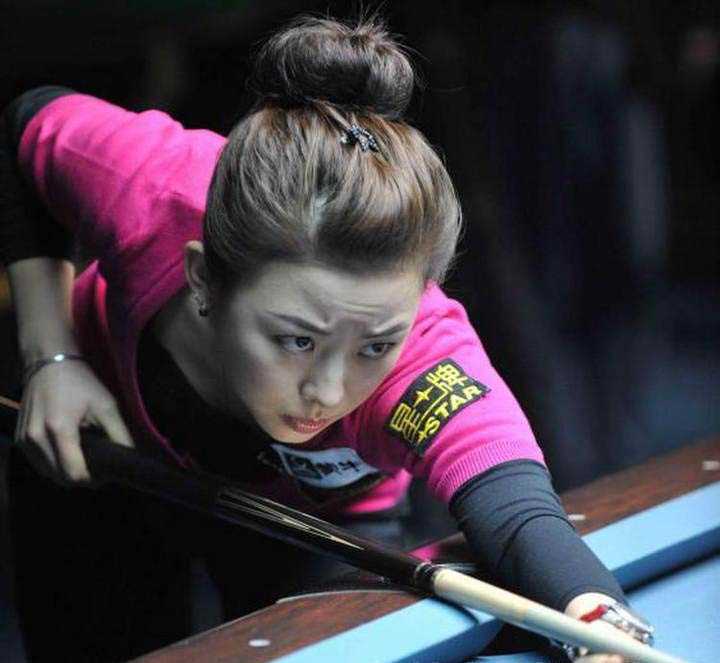 高清美女球手何心如惊艳亮相图集