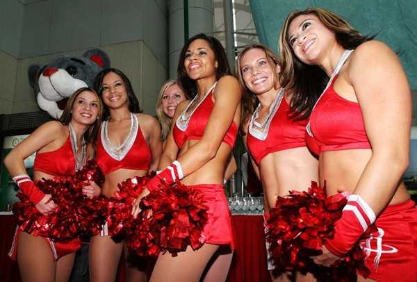 高清性感红装贺圣诞的NBA美女图集