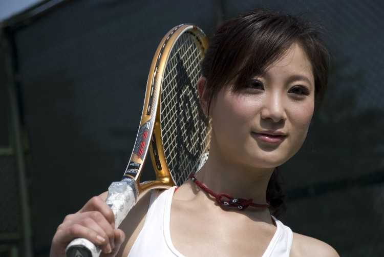 高清网球美眉性感摆动姿势图集