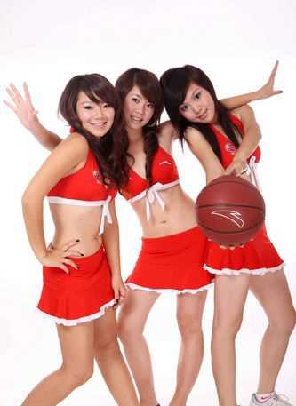 高清精美的八一篮球美女图集