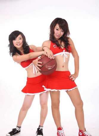 高清精美的八一篮球美女图集
