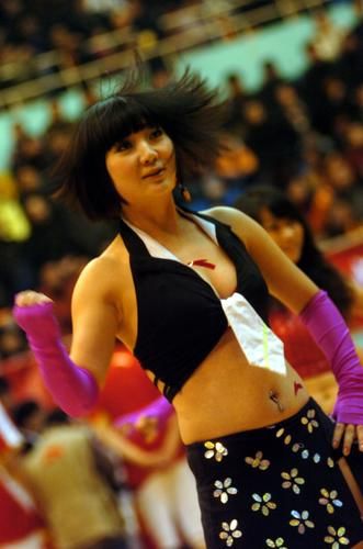 高清记清四射的篮球美女图集