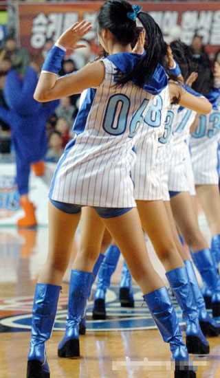 特别专辑清纯可爱的韩国篮球美女图片