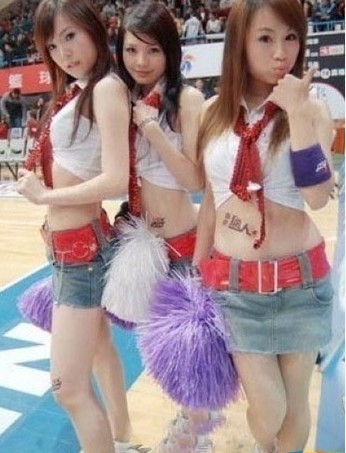 最全生活照曝光的90后篮球美女壁纸