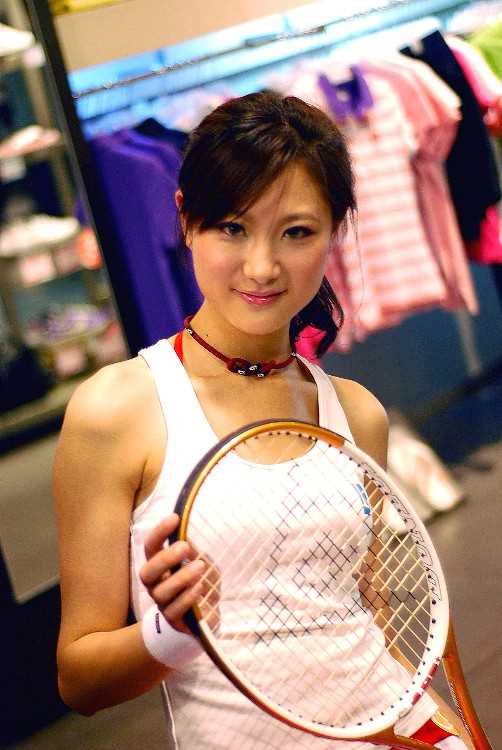 特别专辑身姿百态性感的网球美女图片