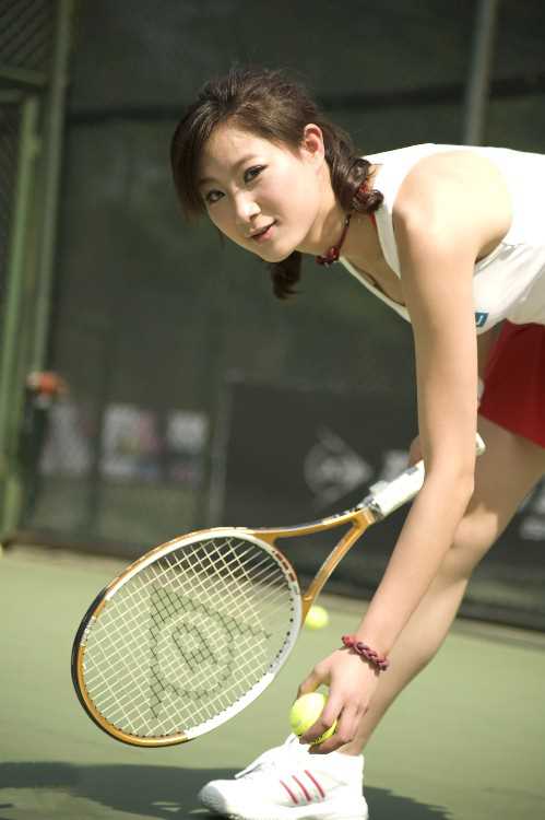 特别专辑身姿百态性感的网球美女图片