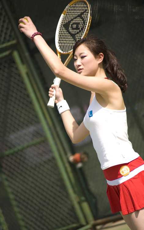 特别专辑身姿百态性感的网球美女图片