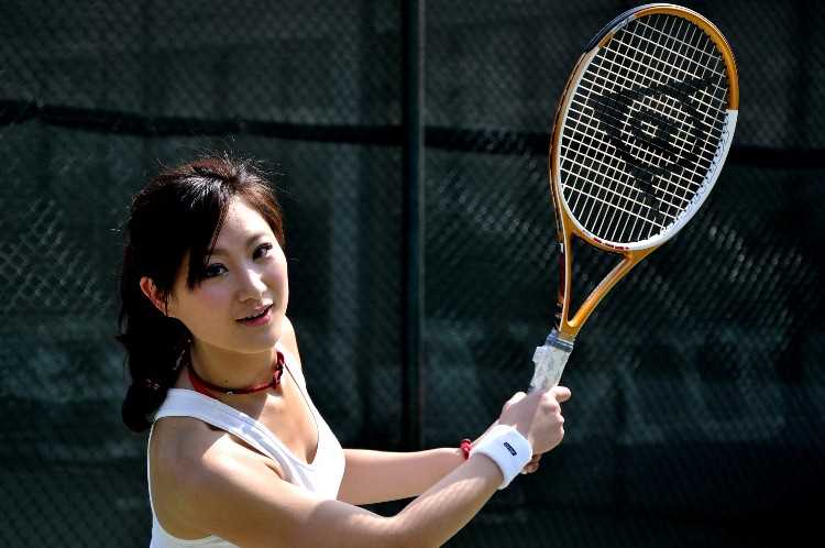 特别专辑身姿百态性感的网球美女图片