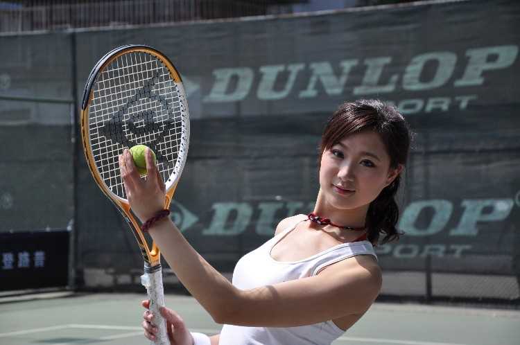 特别专辑身姿百态性感的网球美女图片