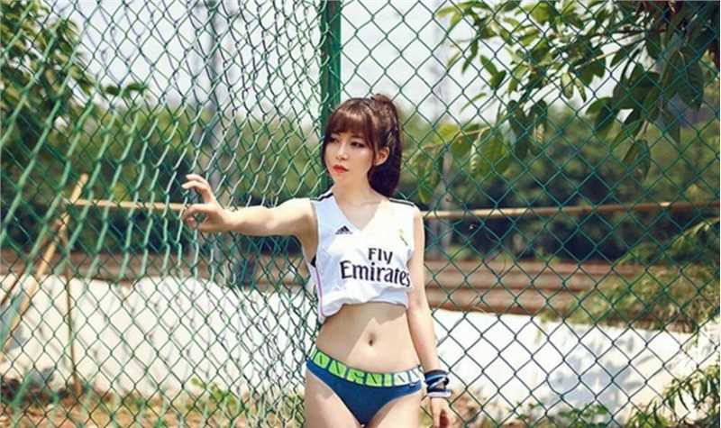 最新拍盛夏清凉性感运动的网球美女图集