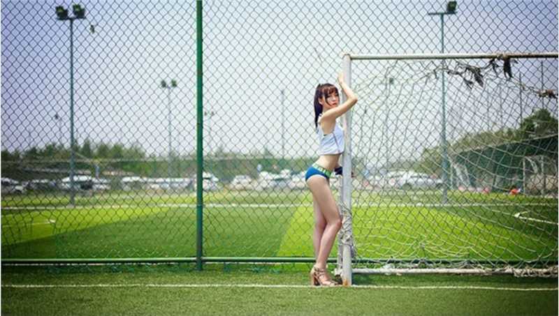 最新拍盛夏清凉性感运动的网球美女图集