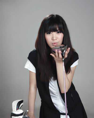 高清清纯甜美,婀娜身姿的高球美女图集