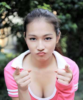 优质CBA宝贝拍摄户外,清纯甜美秀性感相册