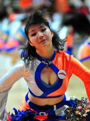 精选CBA风情宝贝劲装热舞,展露风韵身段图册