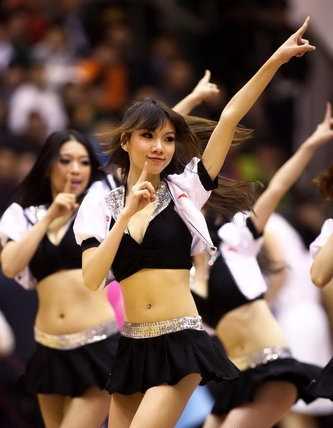 精选CBA风情宝贝劲装热舞,展露风韵身段图册