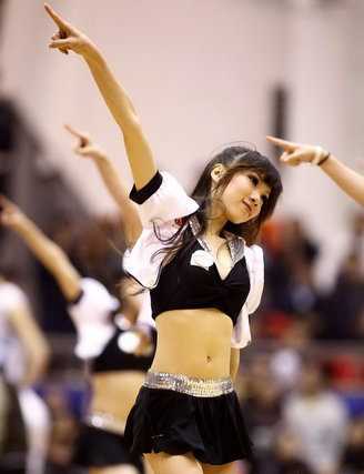 精选CBA风情宝贝劲装热舞,展露风韵身段图册