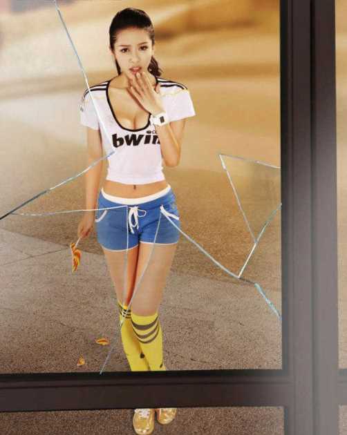 优质“翻版舒淇”潘霜霜变身皇马宝贝相册