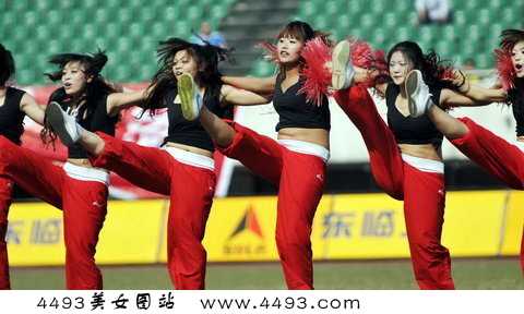 最全中超啦啦队搏击秀,丰满身段献球迷壁纸