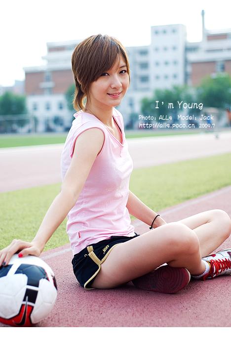 特别专辑[I,am,Young]正值年少时图片