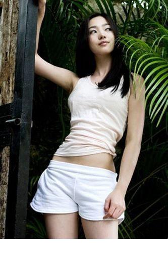 特别专辑优雅性感的车侑蓝另一面