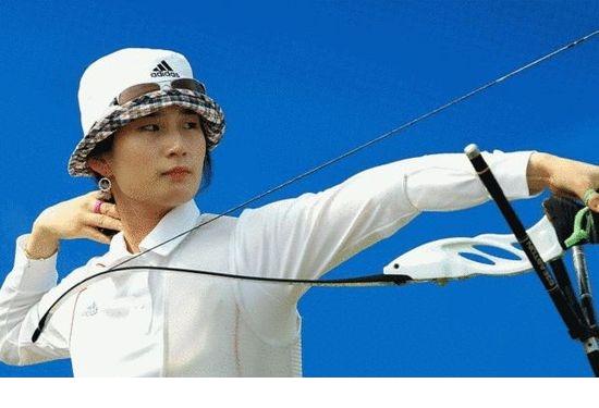 最新韩媒评韩国奥运五美女,蜂腰大长腿惹人爱壁纸