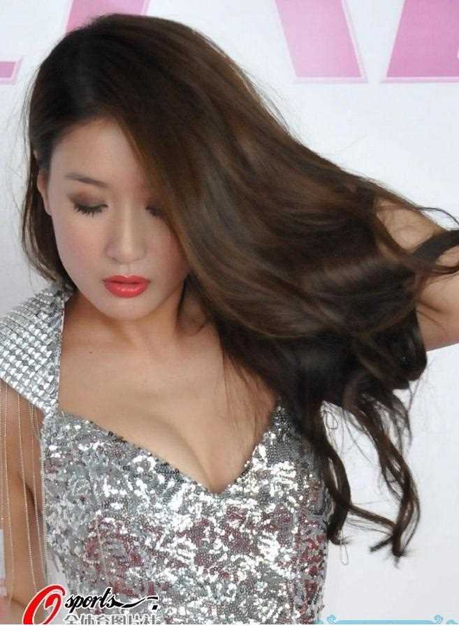 特别专辑孙敬媛美人鱼装扮,性感热舞唱响奥运会图片