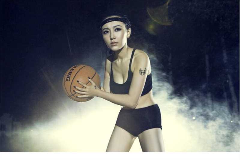 优质美女宝贝韩一菲性感助阵中国男篮相册