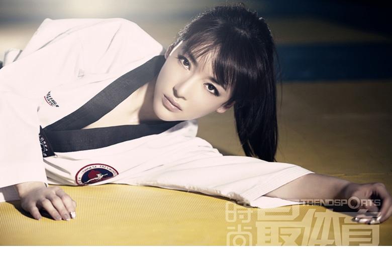 高清美女叶倩云奥运跆拳道霸气图集