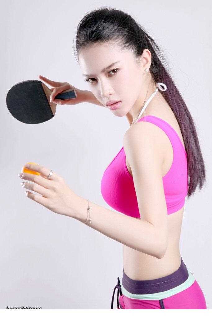 潘霜霜性感热辣助威伦敦奥运