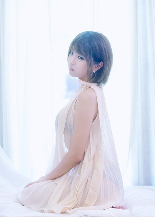 高清韩国模特许允美图集