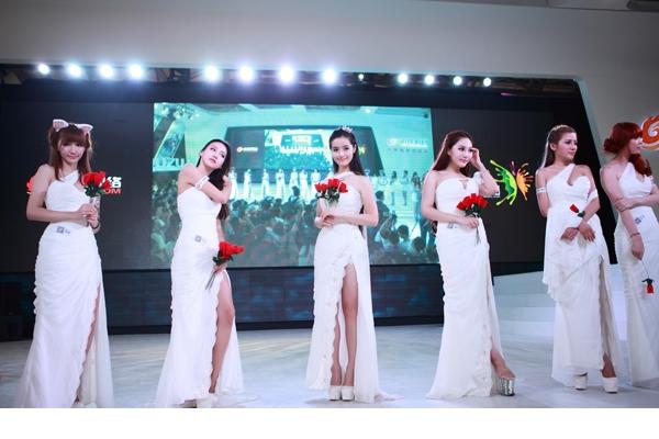 精选2013ChinaJoyShowgirl的白富美图册