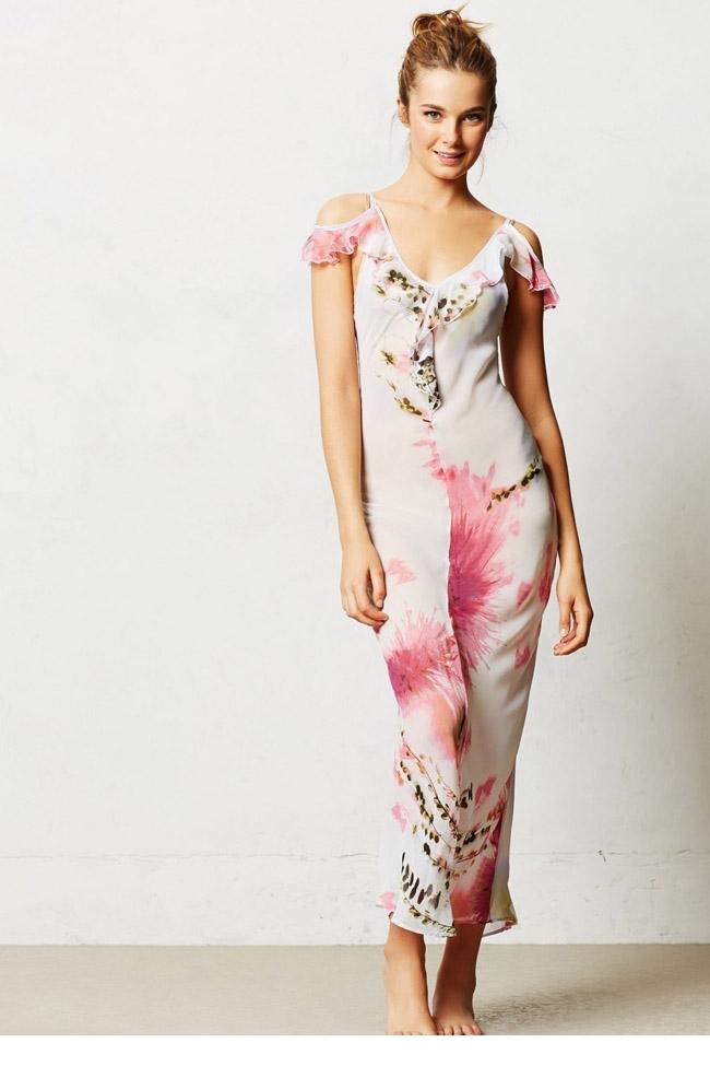 天使超模布里奇特高清内衣大片,薄纱翘臀甜美清新