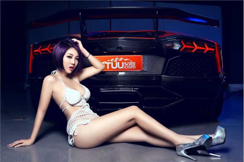 高清女神王尔琳与极品超跑LP7图集
