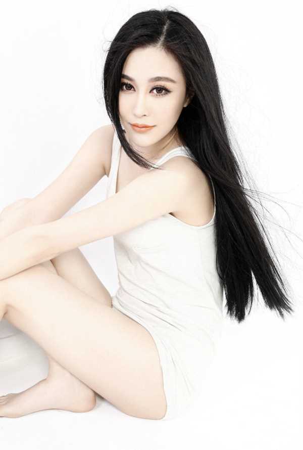 精选平面模特李洋子纯白私房图册