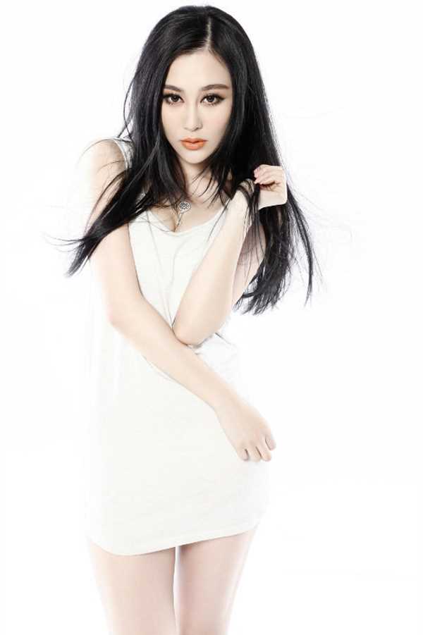 精选平面模特李洋子纯白私房图册