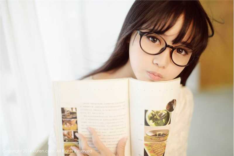 最新秀人嫩模闺房清纯壁纸