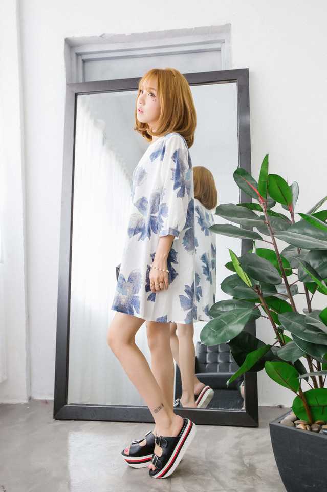 最全花纹时尚衣着lola模特相册